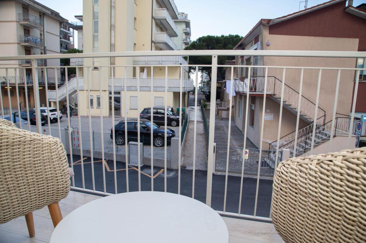 Casalina Hotel Lido di Jesolo Exterior photo